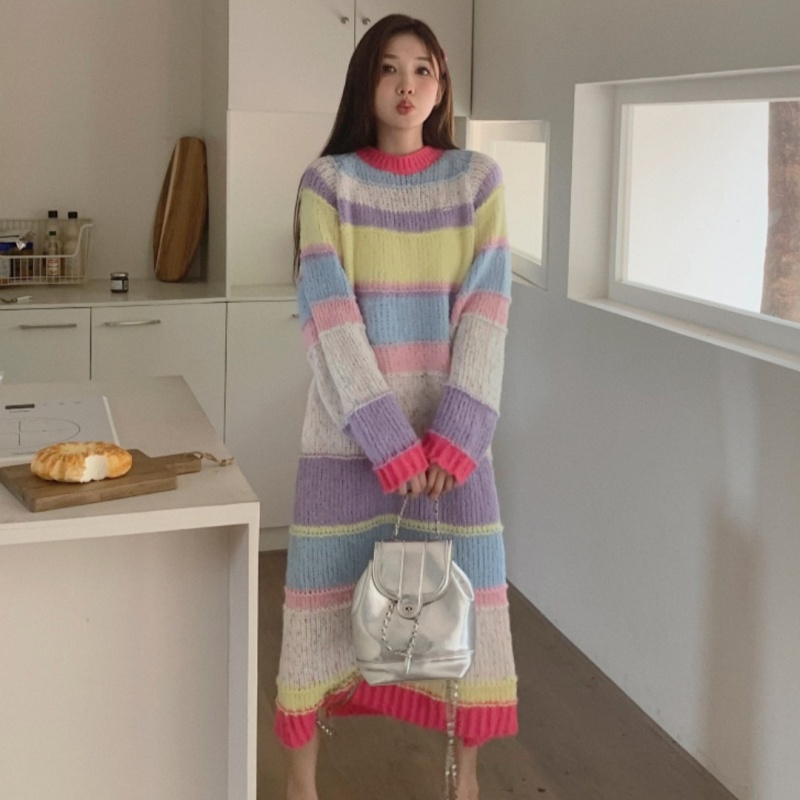 多巴胺彩虹條紋長袖針織連衣裙女秋冬款慵懶風寬鬆直筒中長款裙子