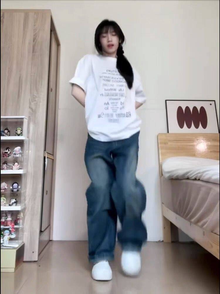 高品質純棉200克精梳緊密100%棉直播同品前印花寬鬆短袖t恤女