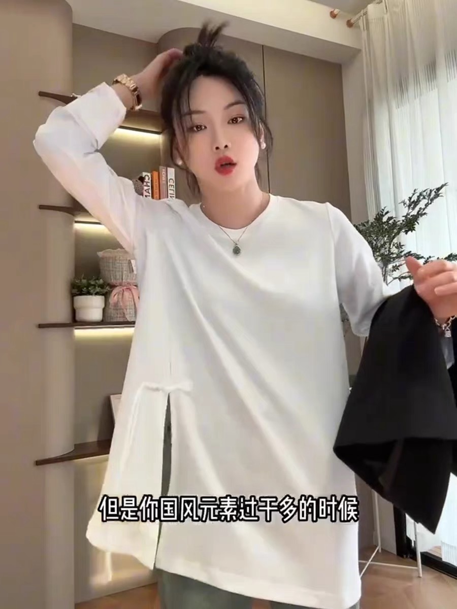新中式國風盤扣t恤上衣女士春秋款設計感開叉寬鬆顯瘦內搭打底衫