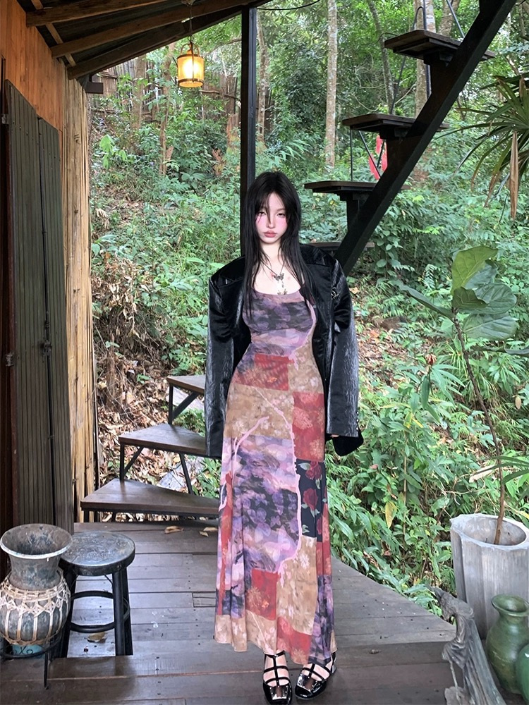 FunnJ方幾 獵艷千金復古碎花收腰中長款連衣裙女修身拼接吊帶長裙