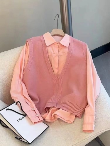 新中式国风粉色衬衫针织马甲2024早春新款减龄洋气百搭时尚背心