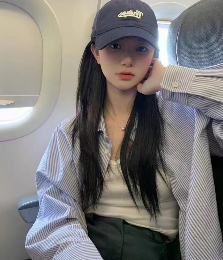 藍色條紋長袖襯衫外套女春秋2024新款寬鬆顯瘦上衣設計感小眾襯衣