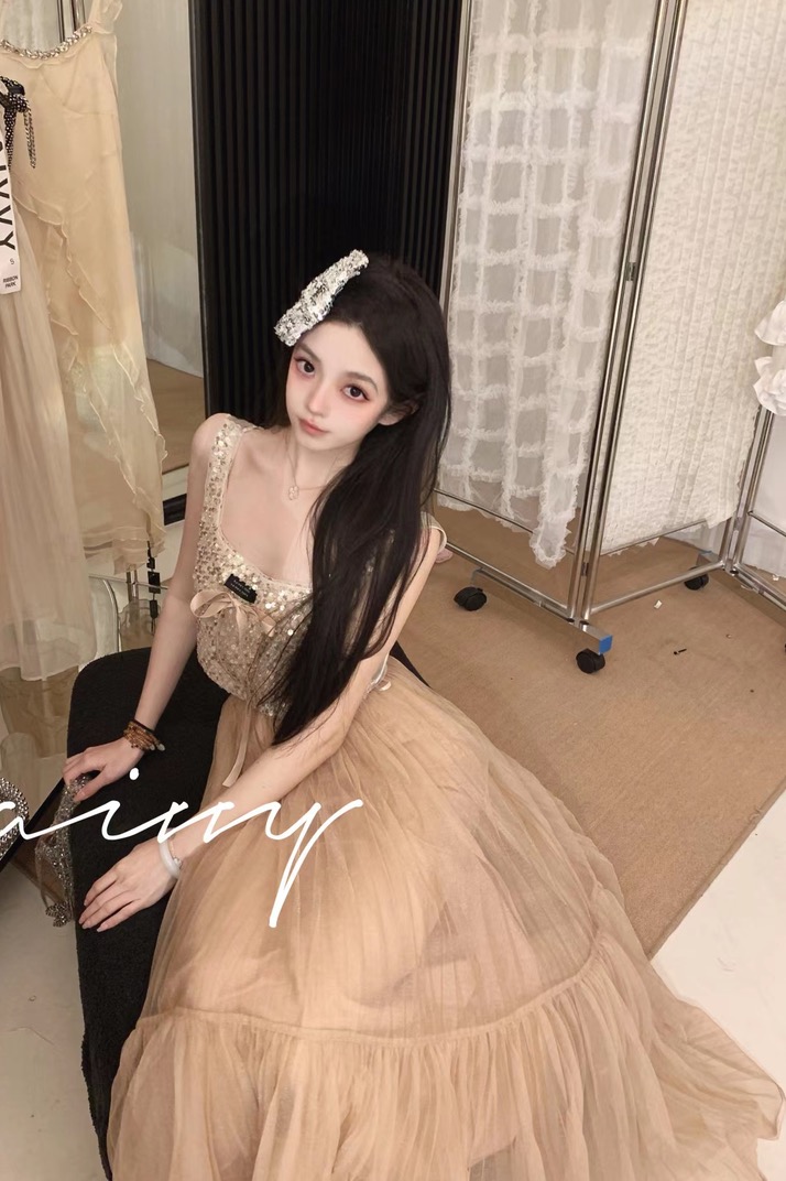 瀟十億星河日記氣質公主夏季甜美小眾顯瘦設計感吊帶