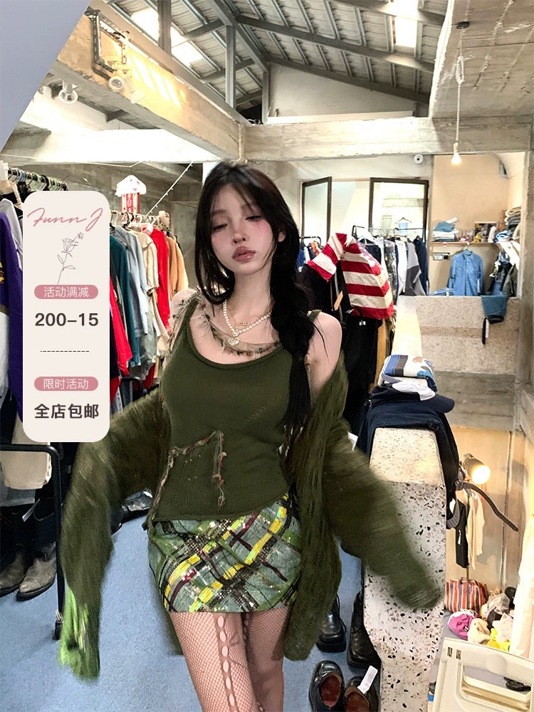 FunnJ方幾 茶藝獵手 復古針織吊帶背心女設計感小眾修身顯瘦上衣