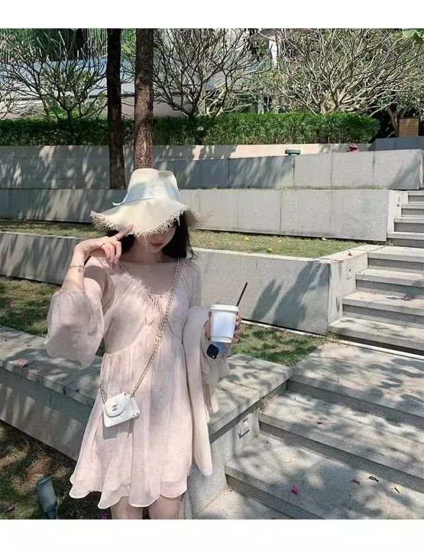 寶妮 梨花落 早春淡淡碎花裙長短款女春裝新款溫柔風連衣裙子
