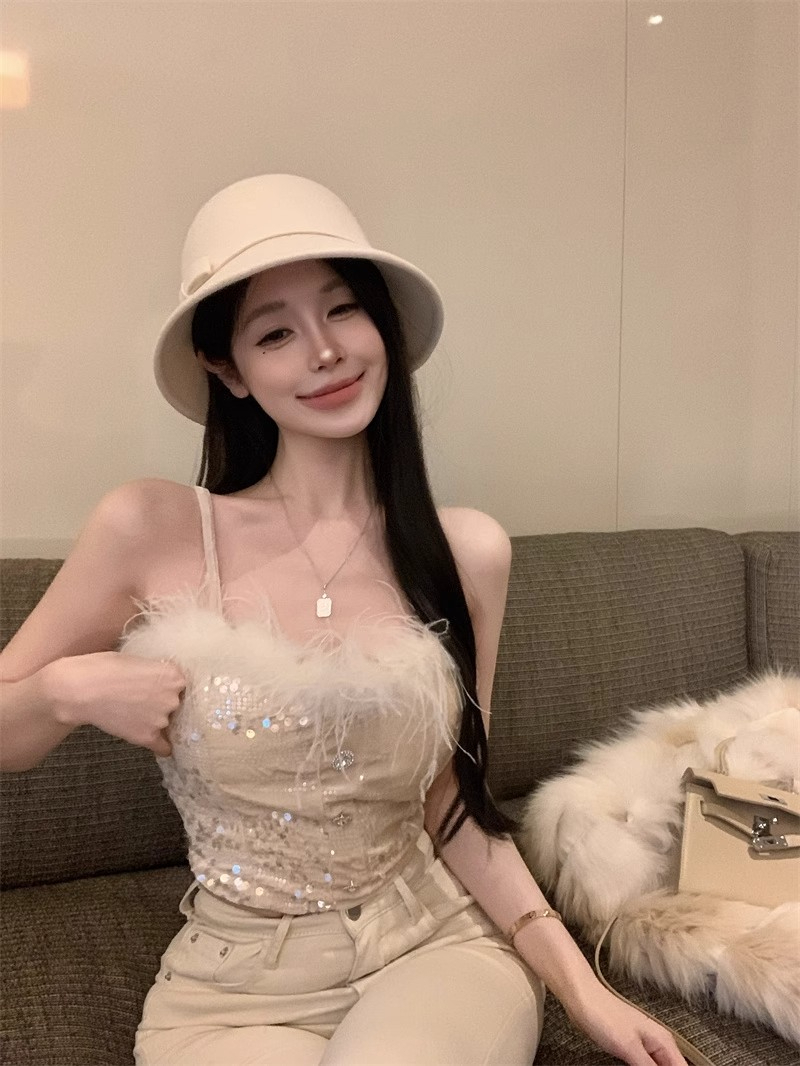 已出貨 新款純欲黑色亮片吊帶背心女辣妹內搭外穿打底衫閃閃上衣