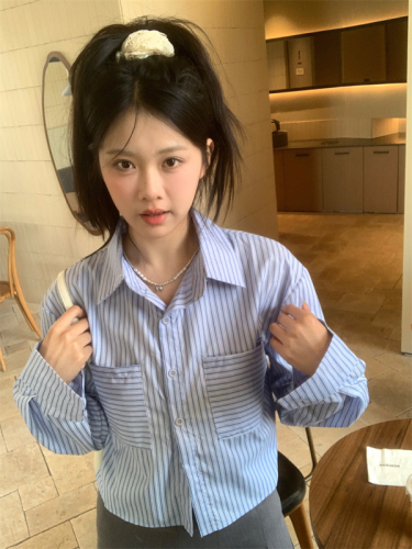 Actual shot of spring new Korean design POLO collar double pocket versatile loose short shirt top
