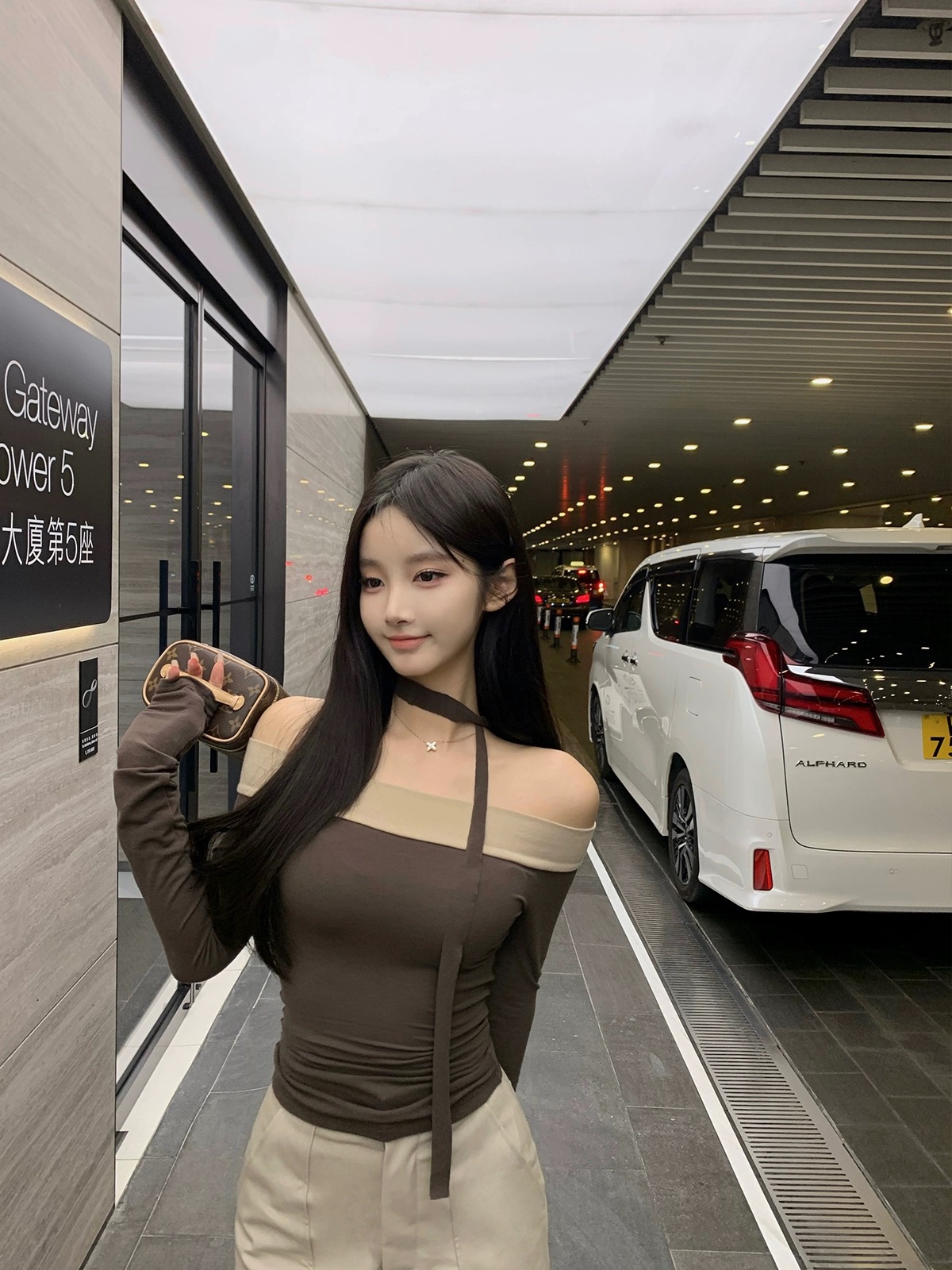 早安樊樊 溫柔韓系撞色一字肩長袖純欲飄帶氛圍感t恤女春新款上衣