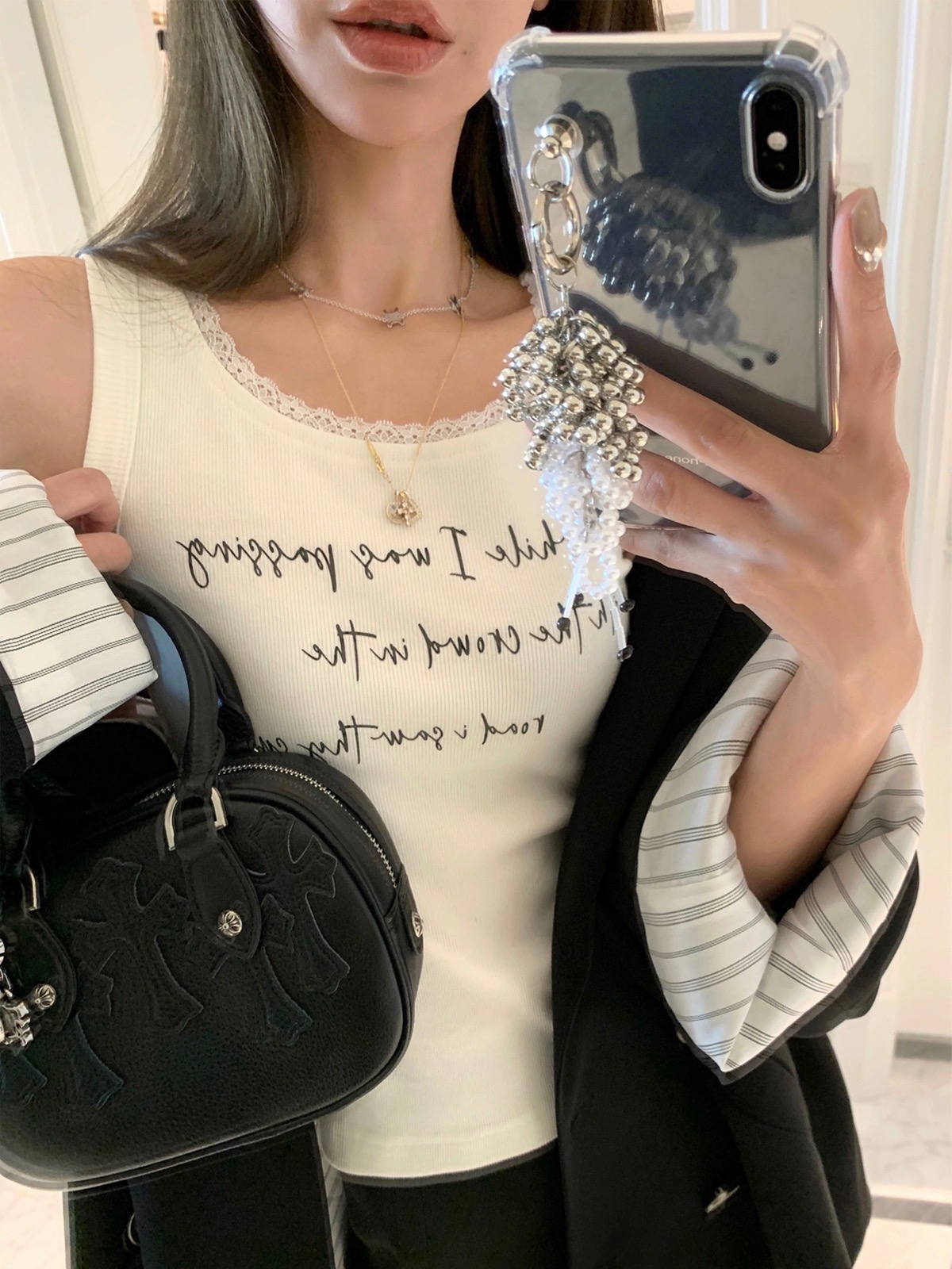 大瓶定製 好穿不停 蕾絲邊字母T恤女春內搭韓版修身顯瘦背心上衣