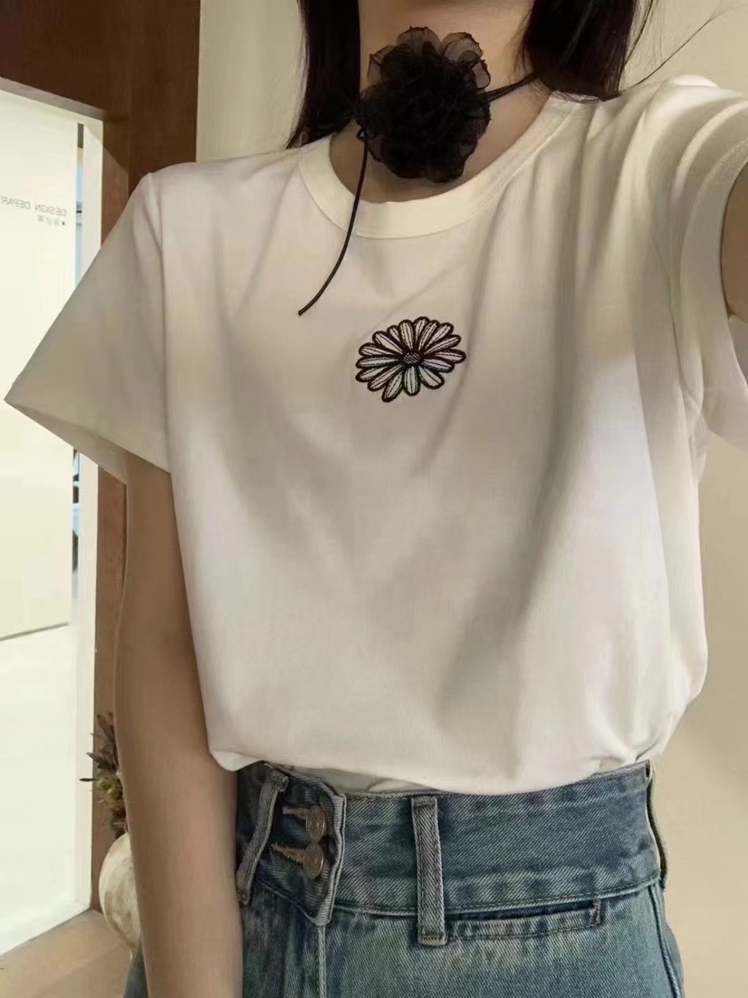美式復古刺繡小雛菊正肩短袖t恤女夏季設計感小眾獨特别致上衣女