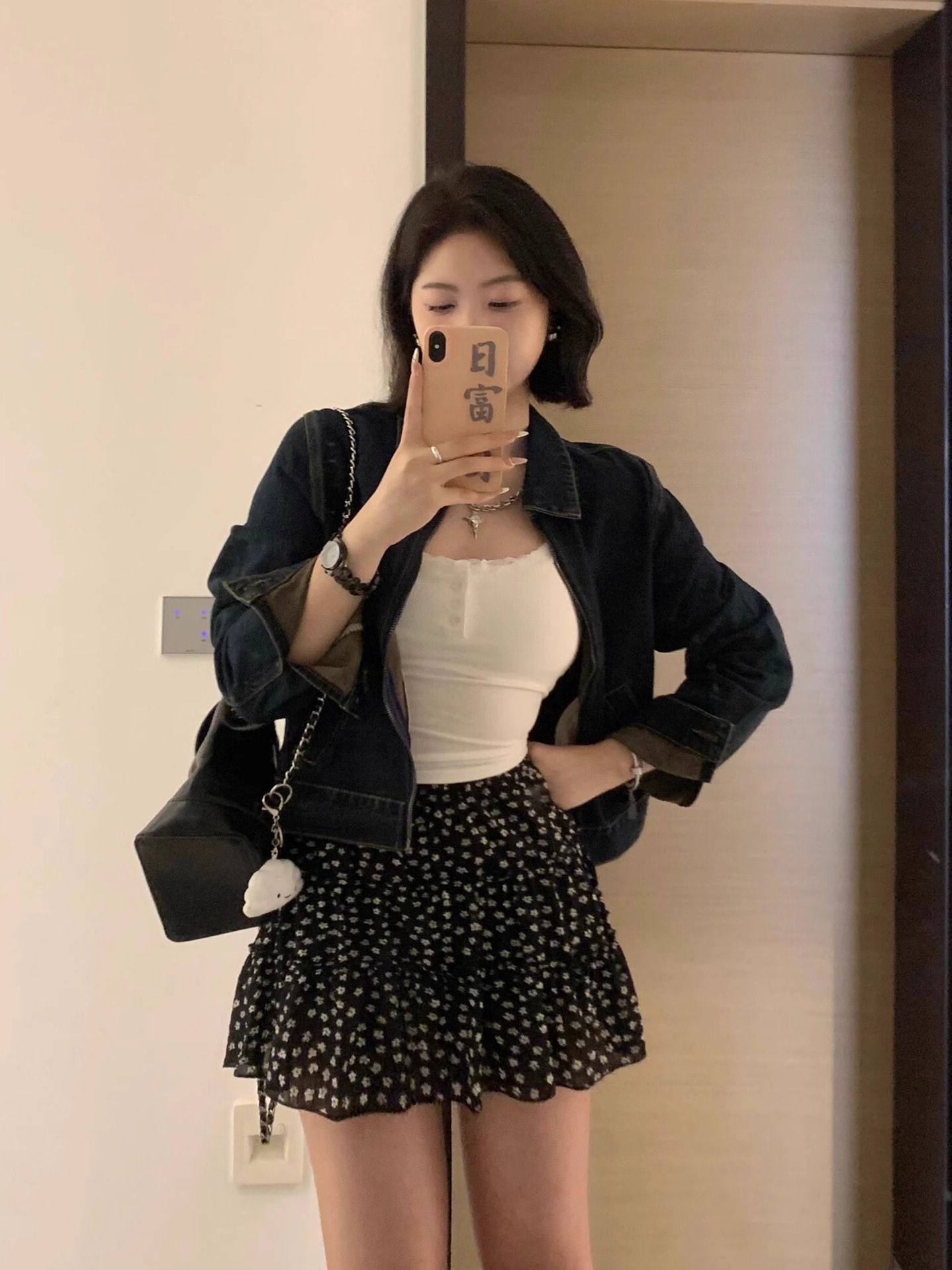 甜美風黑色鬆緊腰黑色碎花半身裙女春季新款法式百搭高腰a字短裙