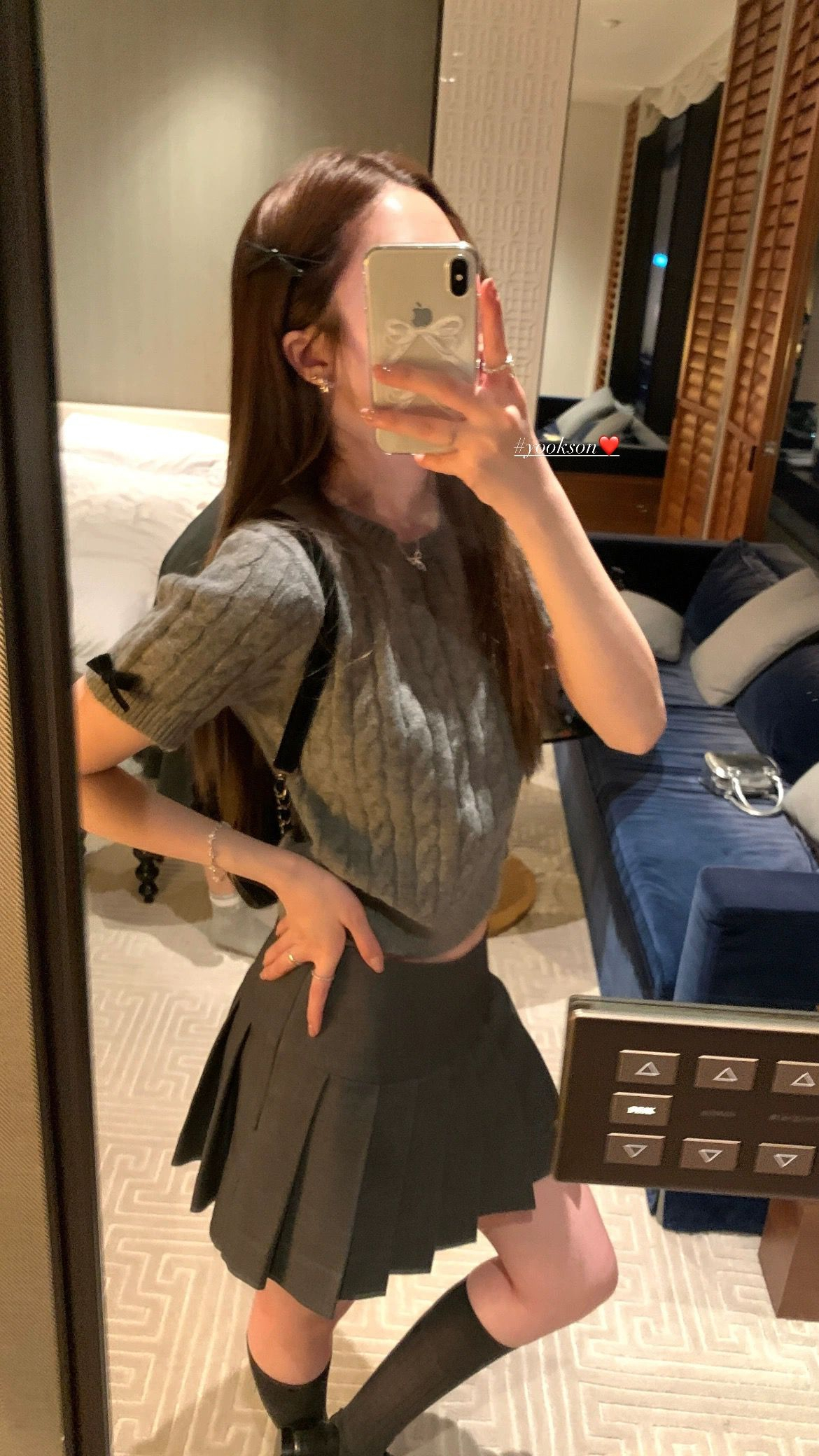 HEYGIRL黑哥 元英歐尼 高密高織工藝女春氣質復古麻花短袖針織衫