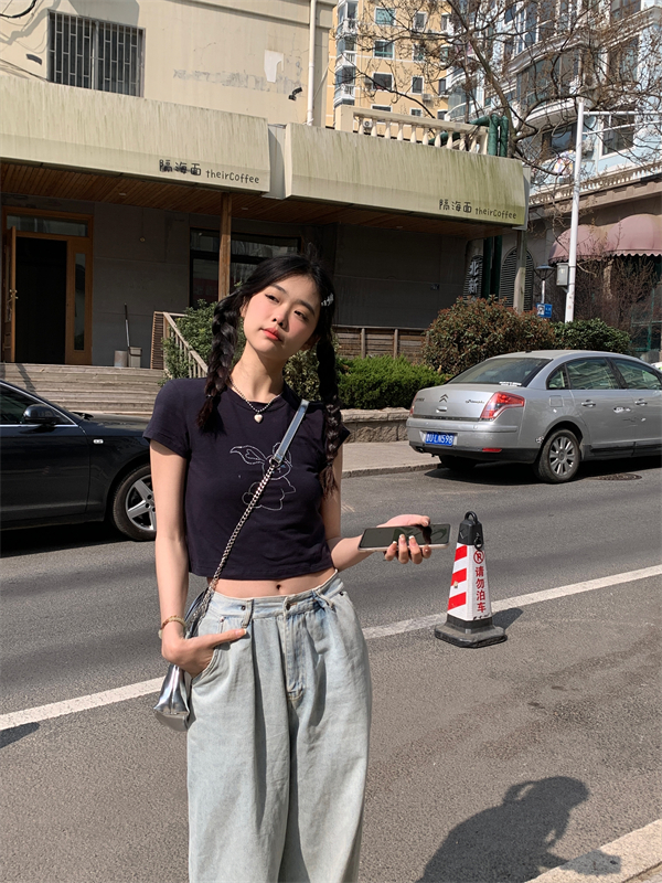 實拍可愛兔子燙鑽修身顯瘦T恤百搭上衣短袖