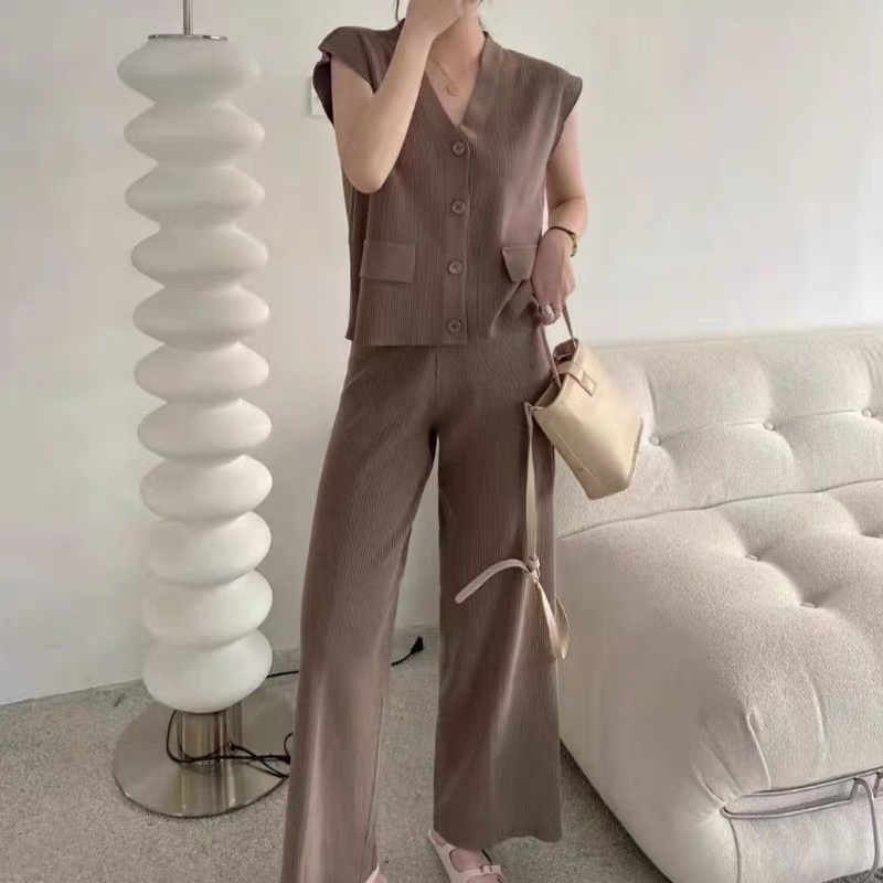 法式洋氣針織套裝女夏季新款小眾氣質V領開衫闊腿褲高級感兩件套