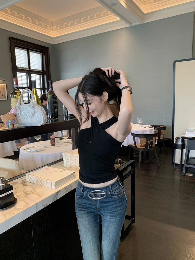 甜辣妹性感掛脖吊帶背心女夏季純欲風設計感小眾無袖修身短款上衣
