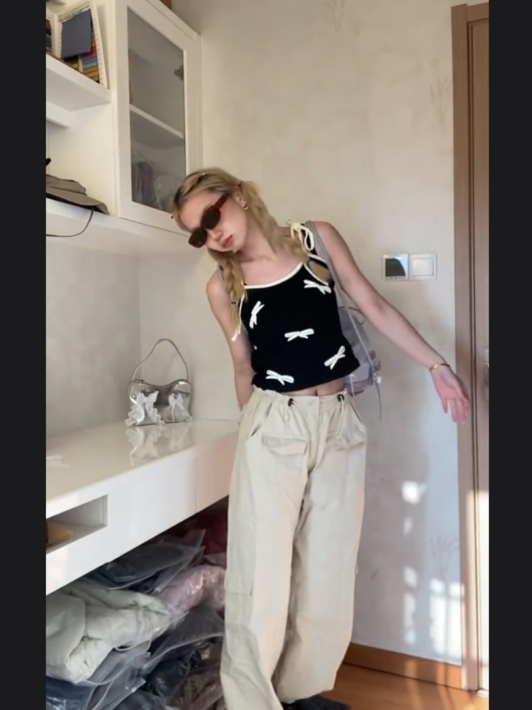 莫代爾面料天貓質量 設計感蝴蝶結印花吊帶背心女夏季甜辣妹