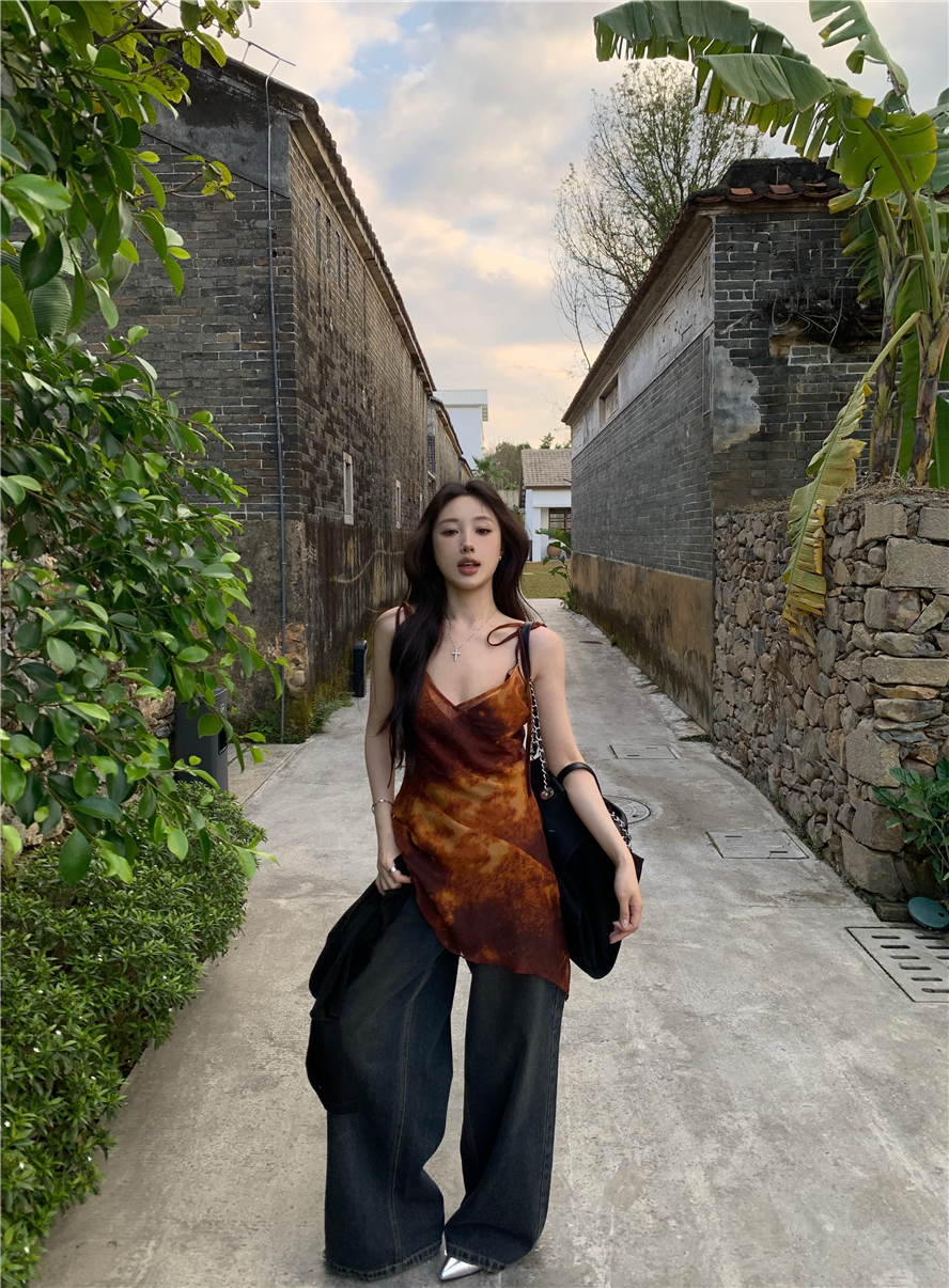 實拍法式復古吊帶上衣性感露背辣妹風