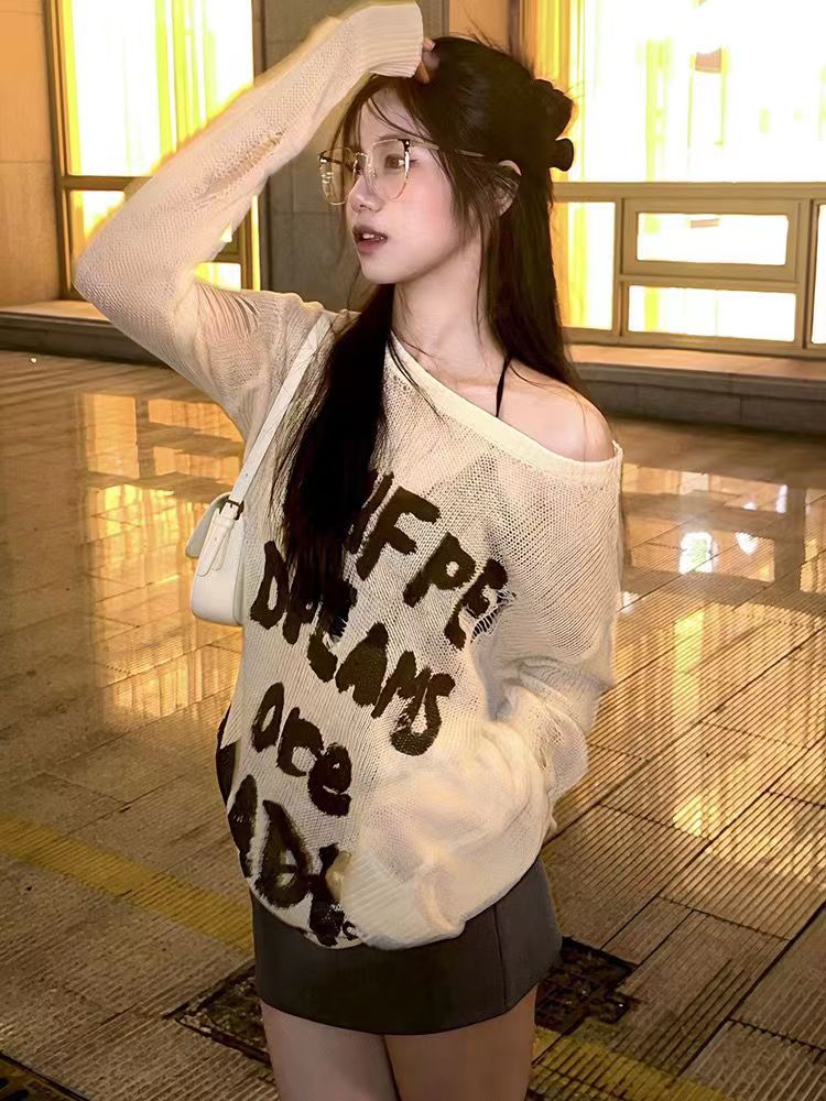 辣妹鏤空長袖防曬針織衫女夏季露肩薄款冰絲罩衫外搭早秋鎖骨上衣