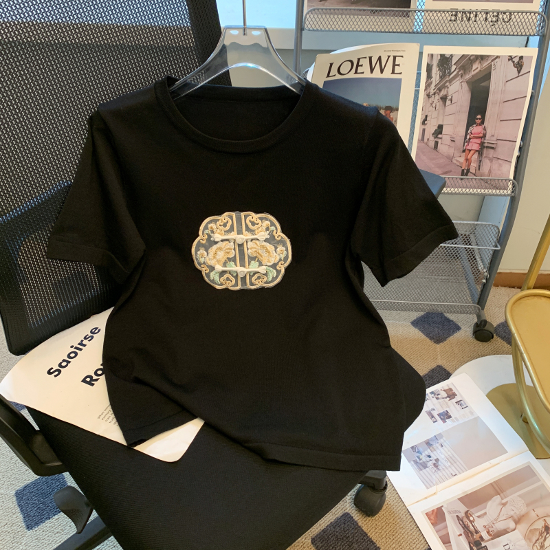 夏季新中式刺繡針織短袖女夏裝2024新款別致盤扣上衣寬鬆百搭