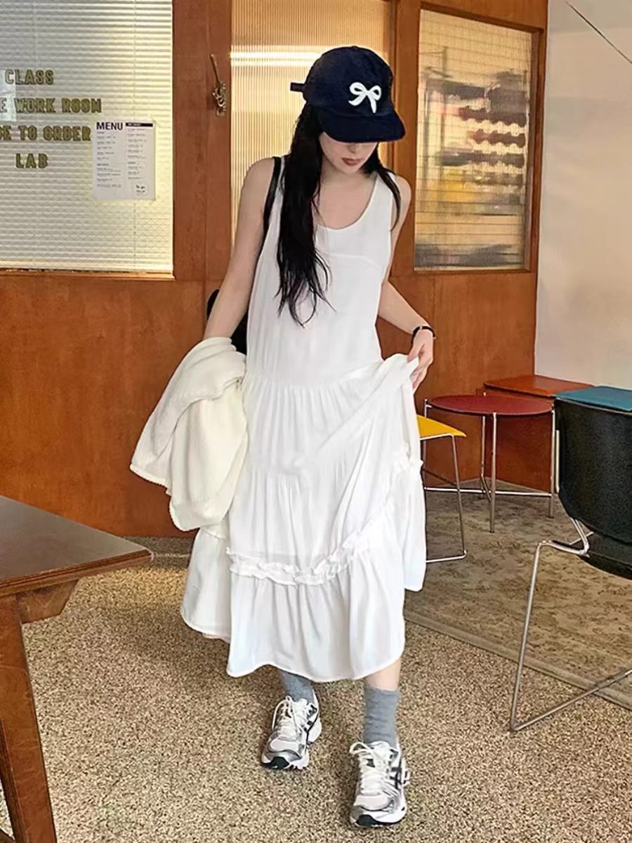 South Korea Dongdaemun Purchasing Agency 2024 New Spring and Summer New Stitched Bottoming Solid Color Vest Dress