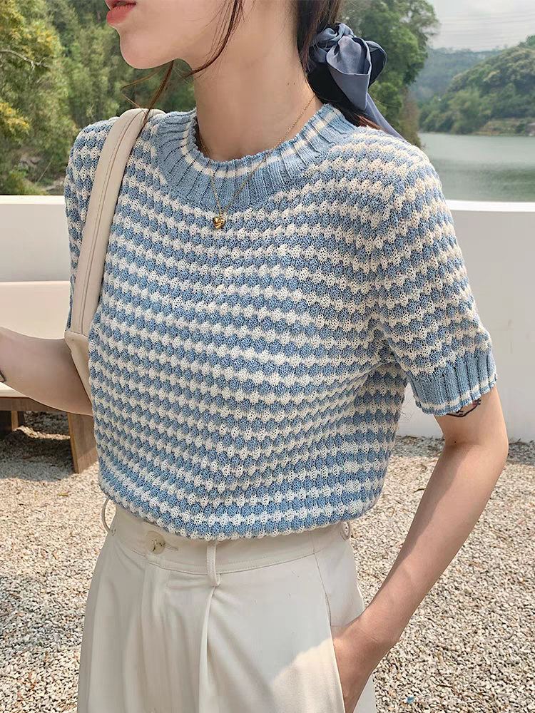 2024 summer new round neck pullover thin knitted T-shirt milk blue small fresh striped ice silk knitted top