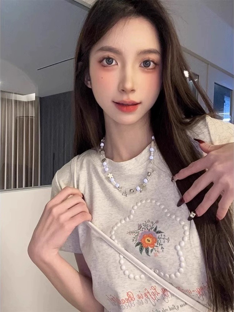 韓版設計感花朵繡花短袖T恤女2024夏季新款修身顯瘦甜辣妹上衣潮
