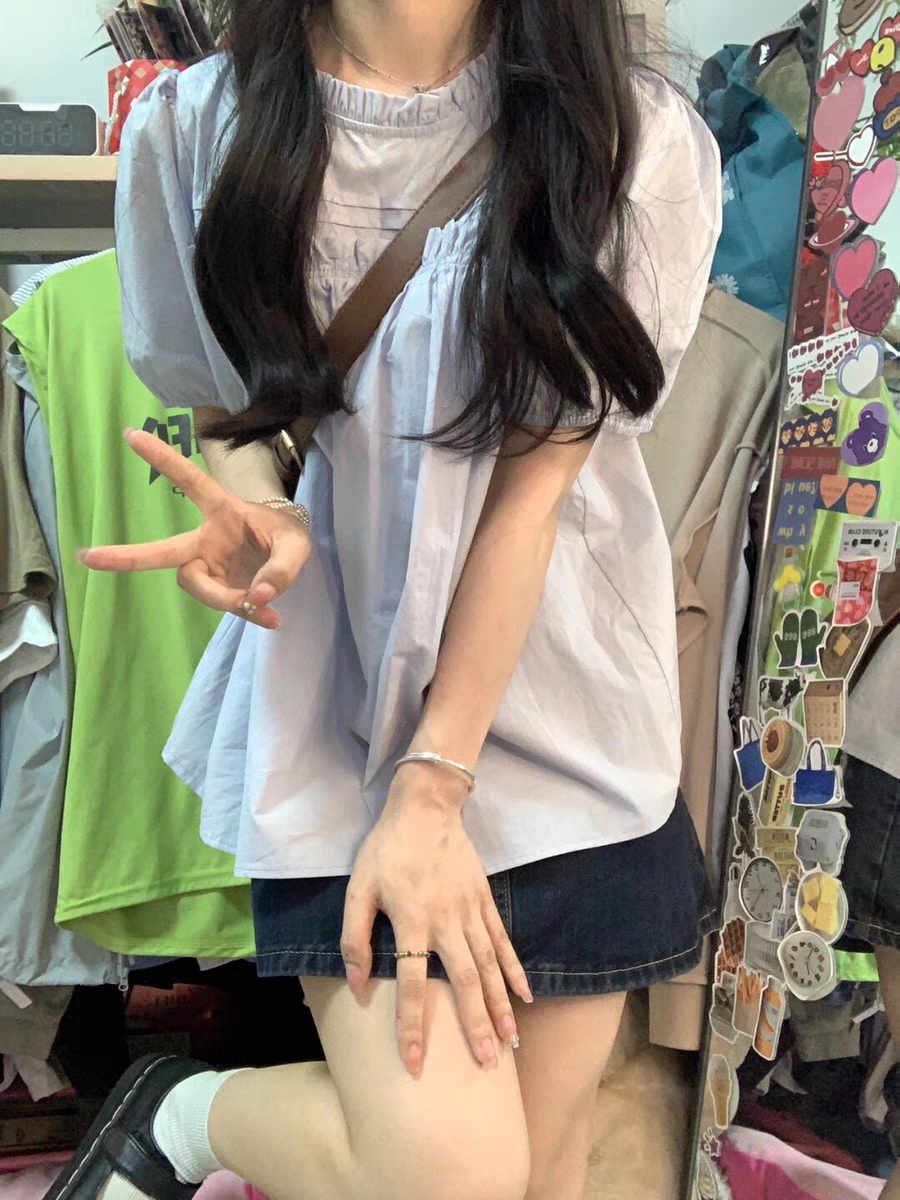 法式甜美泡泡袖短袖襯衫女夏季別致娃娃短款木耳邊設計感藍色上衣