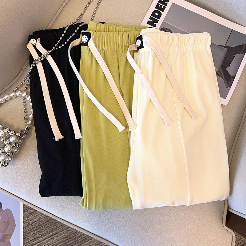 Actual shot of 2024 summer new style fat MM plus size women's slimming elastic waist drawstring smiley face buckle casual wide leg pants