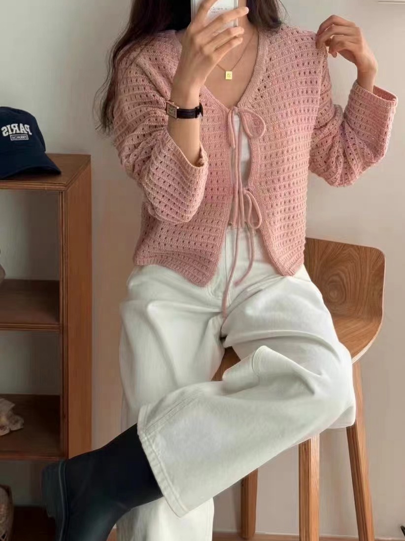 2024春季新款甜美淑女鏤空別致系帶V領針織開衫女
