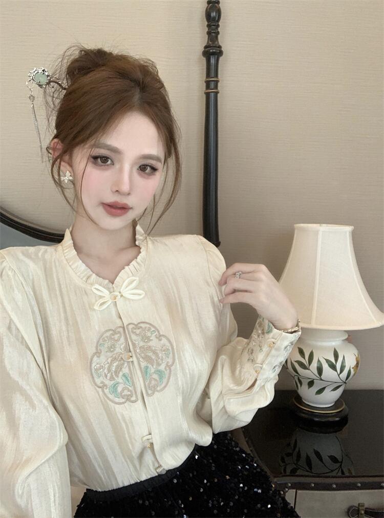 實拍重工刺繡國風盤扣新中式天絲長袖襯衫女早春新款洋氣小衫上衣