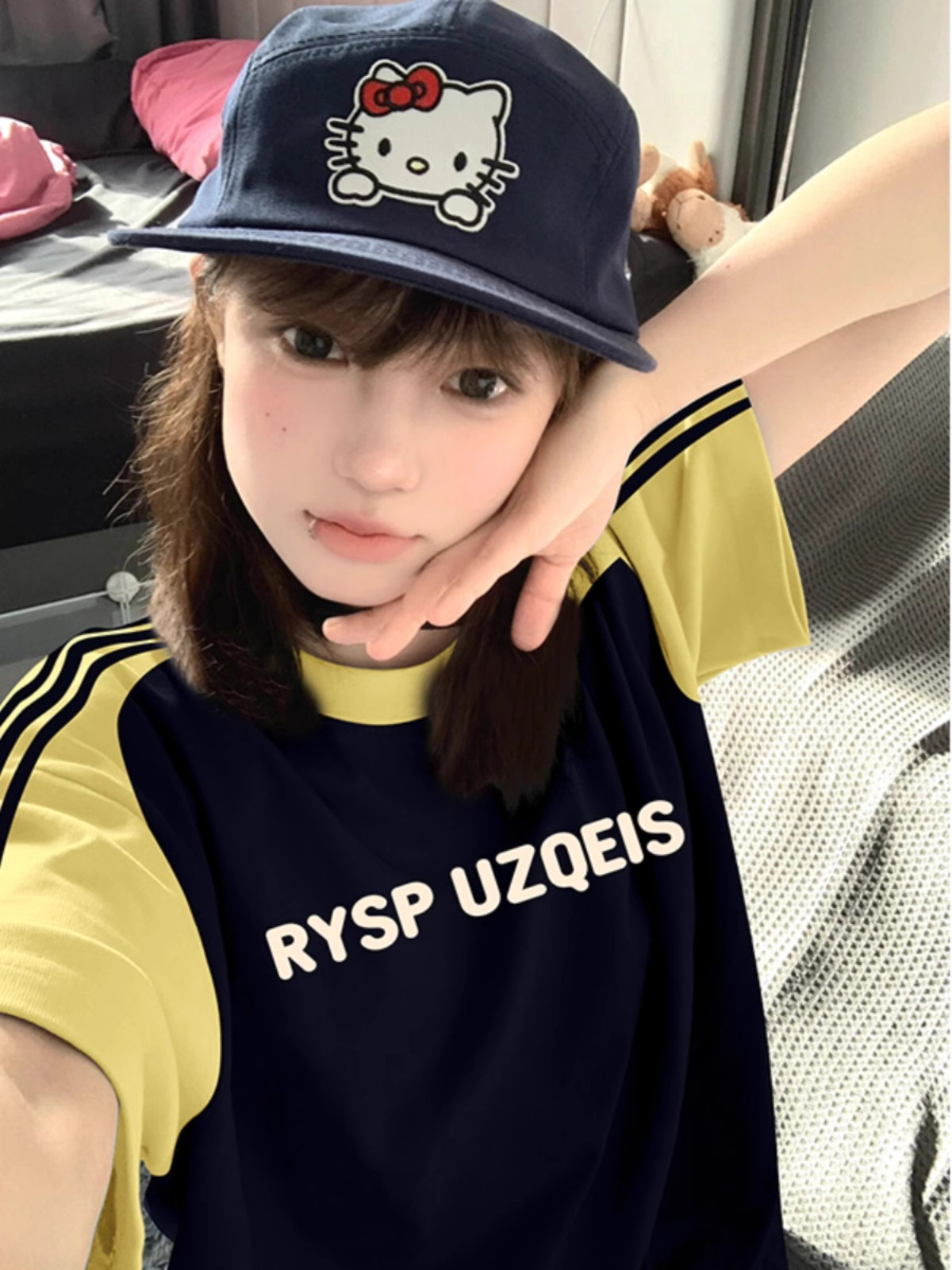 三條槓寬鬆拼色牛角袖短袖恤女 純棉精梳緊密印花