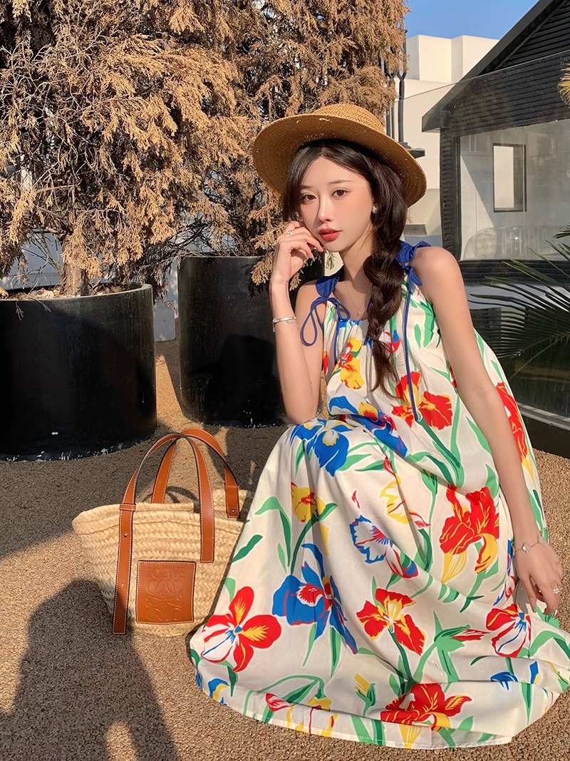 法式風情小眾度假風寬鬆印花吊帶裙夏季海邊度假長裙沙灘連衣裙女