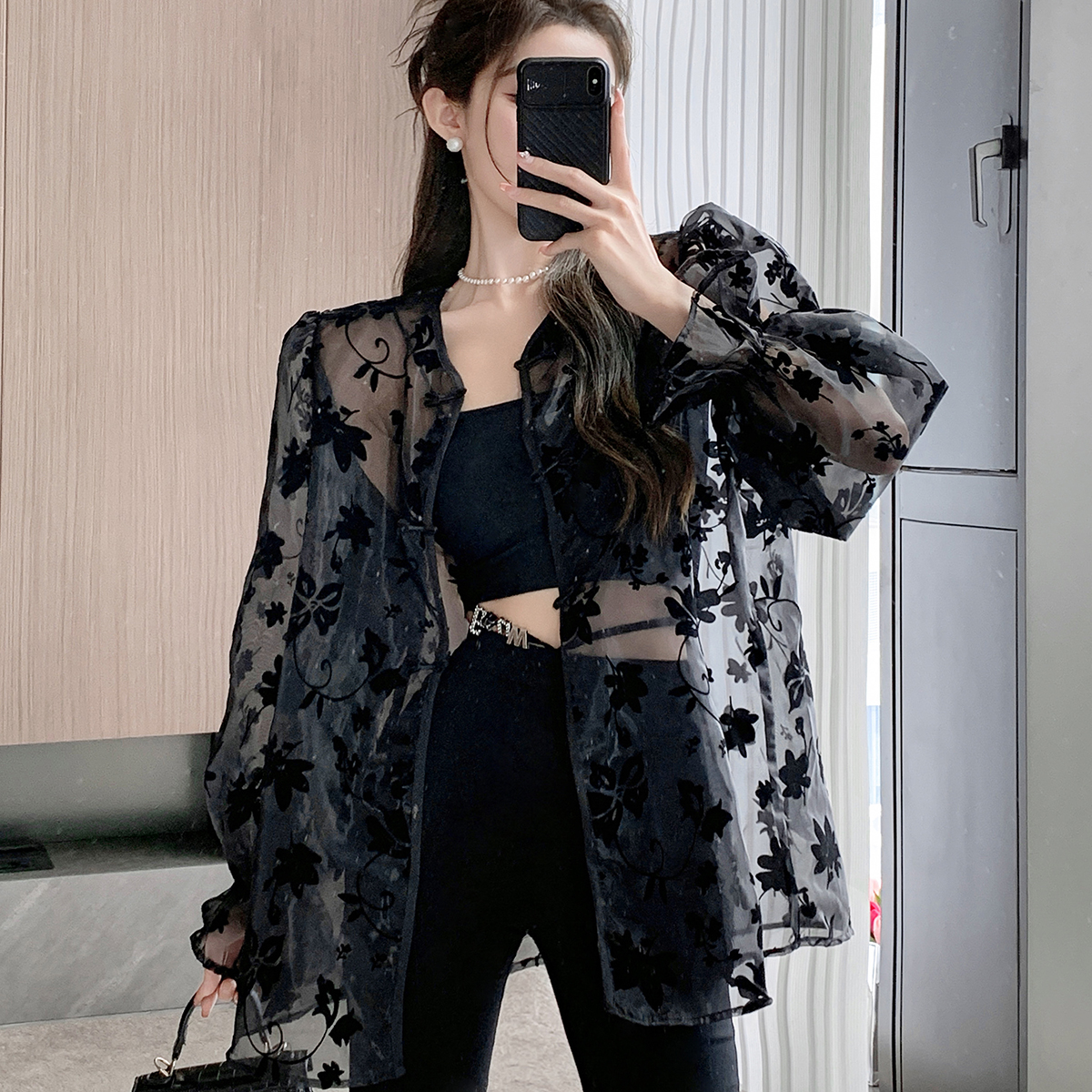 實拍氣質高級設計感植絨泡泡袖國風防曬上衣女潮