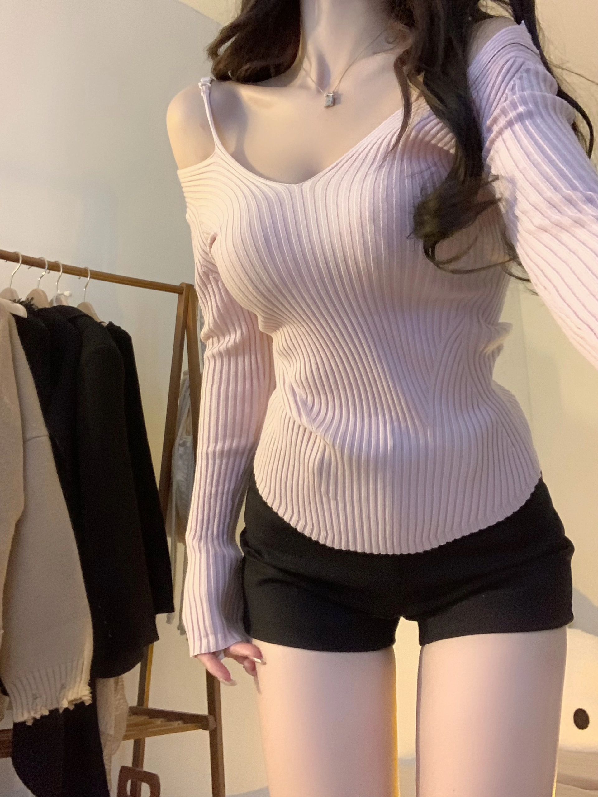 裴秀智同款粉色V領辣妹修身針織衫女露肩純欲風甜美上衣韓系毛衣