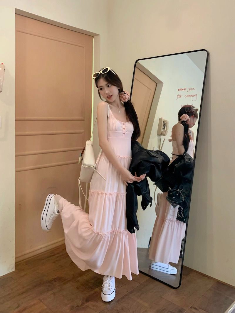 粉色甜美吊帶連衣裙女夏季掐腰裙氣質溫柔風裙子海邊度假a字長裙