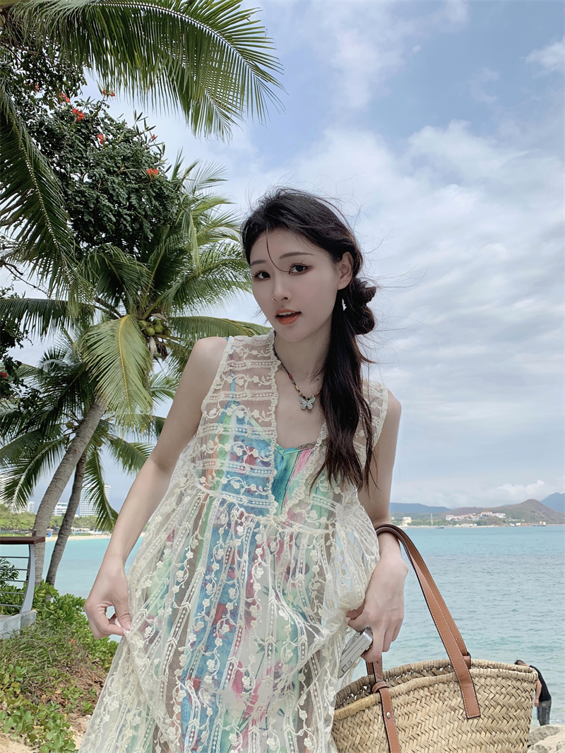 實拍~沙灘度假風碎花吊帶復古小眾連衣裙搭蕾絲罩衫兩件套