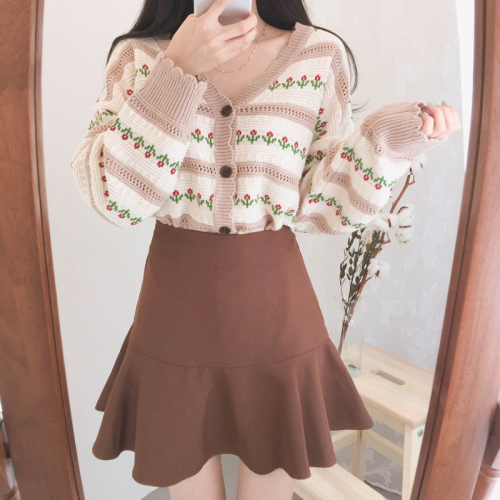 Merry May甜美系 韩国针织衫 开衫 有可爱的小花朵