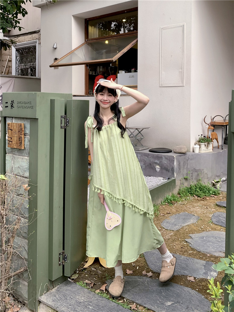 Actual shot~Seaside resort style suspender dress for women, designer splicing loose small fresh long skirt