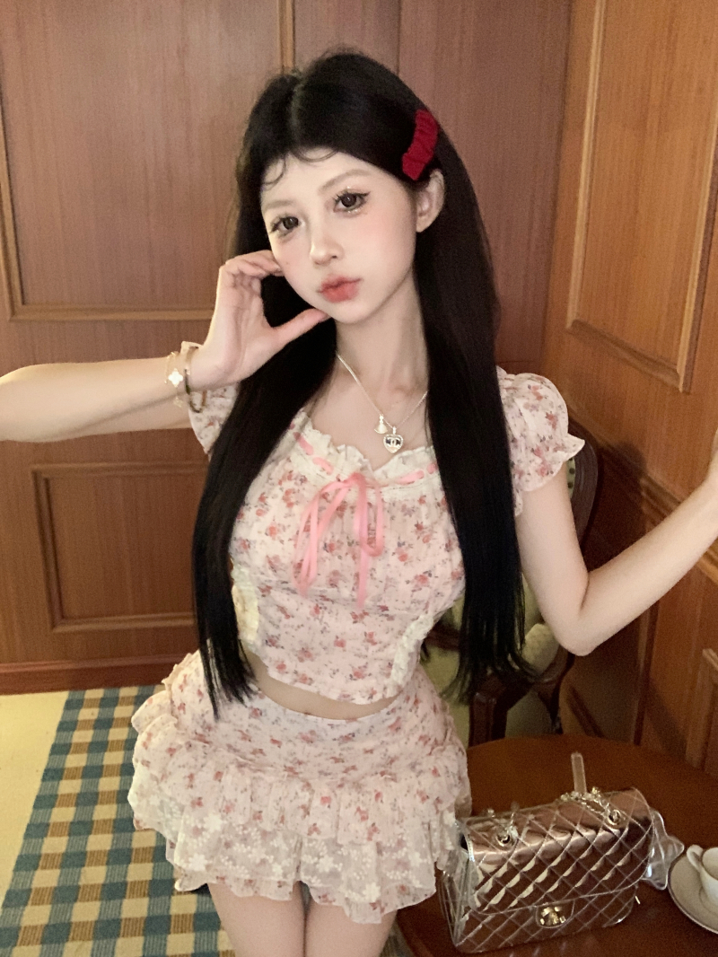 實拍 繁花甜豆 粉色甜美碎花假兩件短袖小衫半身短裙兩件套