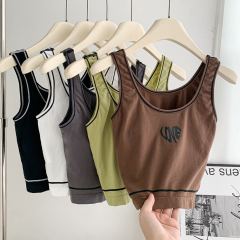 帶胸墊短款修身背心女