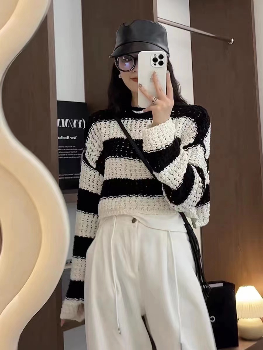 韓版條紋針織衫女休閒寬鬆顯瘦小眾圓領短款毛衣長袖上衣