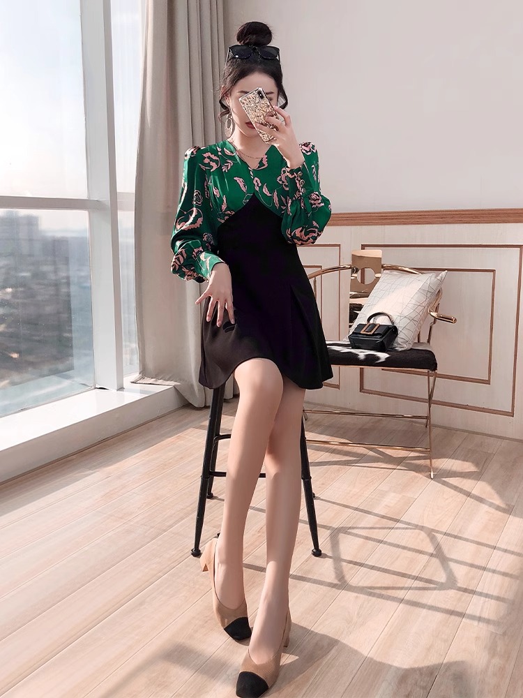 2024春季新款小個子法式名媛復古印花修身假兩件短款A字連衣裙女