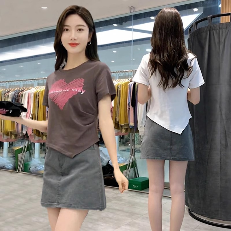 不規則開叉短袖T恤女=-夏季新款韓版設計感愛心字母體恤上衣