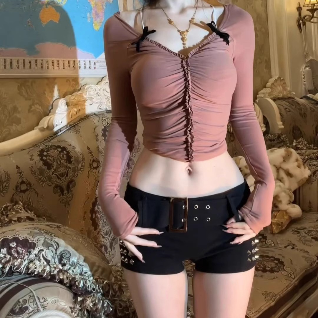 歐美黑色鉚釘牛仔短褲女夏季新款低腰提臀修身顯瘦辣妹超短熱褲子