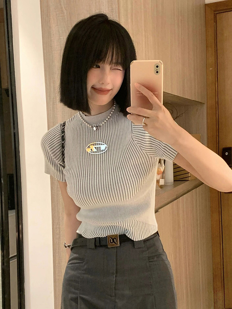 高級感復古灰色針織衫短袖t恤女夏季修身顯瘦名媛氣質百搭上衣潮