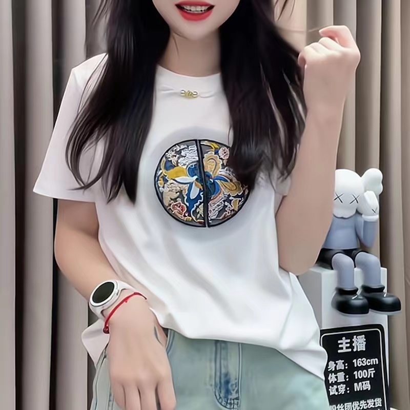 新中式國風刺繡短袖t恤女2024春夏新款設計感復古盤扣打底衫上衣