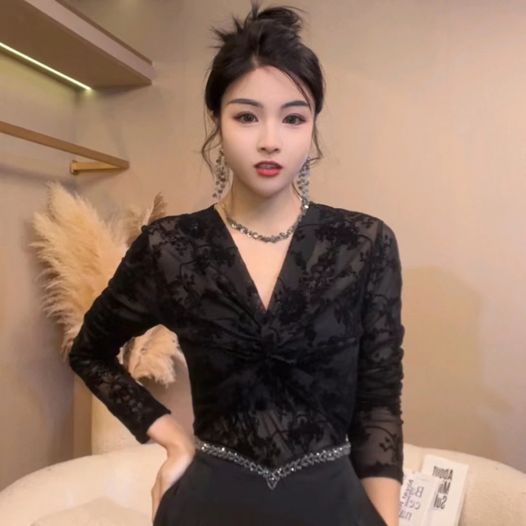 美美專享20669植絨印花氣質修身上衣
