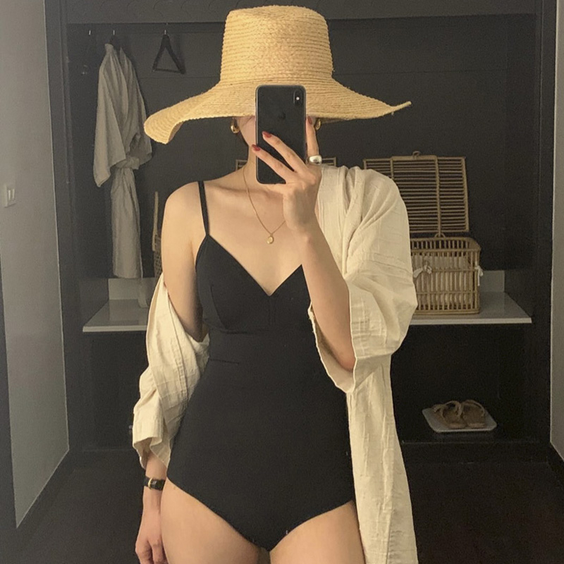 韓國新款復古chic簡約小眾純色吊帶露背性感顯瘦高腰連體泳衣女