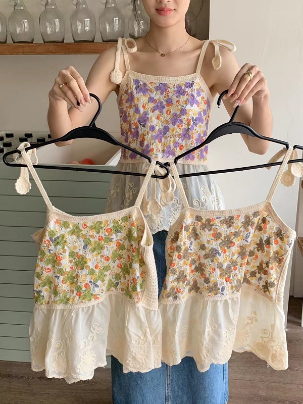 刺繡花朵吊帶女2024夏季韓版復古鈎花鏤空針織短款背心