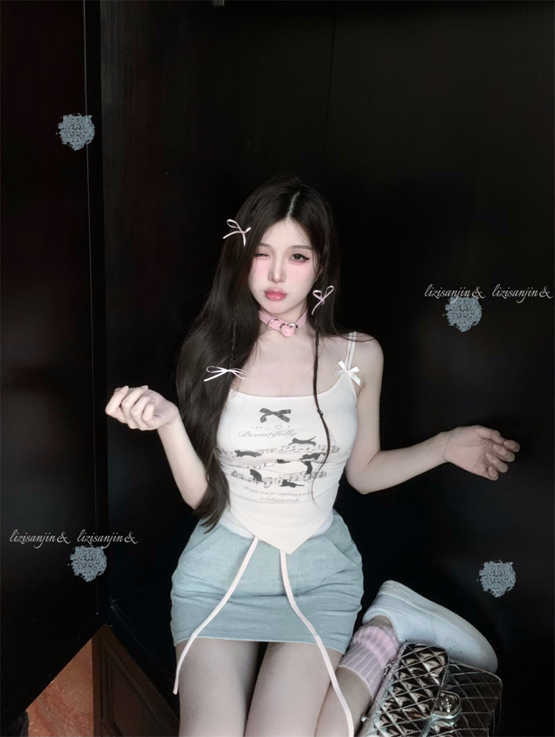 實拍 泰式小吊帶背心女夏季小眾多巴胺甜辣短裙套裝